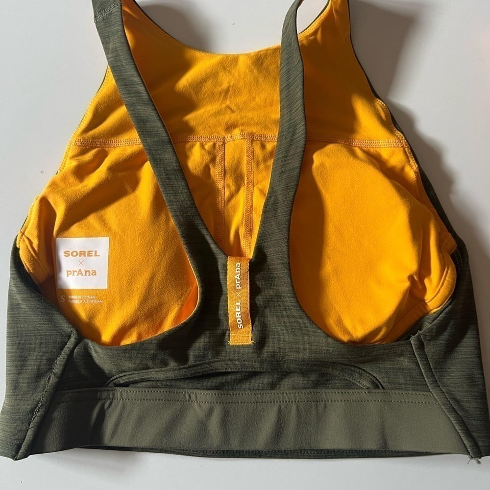 Sorel x Prana Athletic Sports Bra and Matching Leggings Size Small - Picture 11 of 12